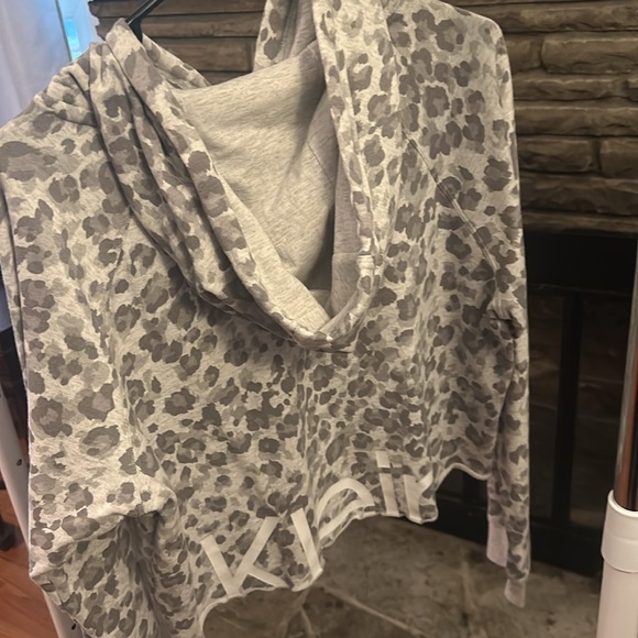 Like new. - Picture 2 of 2